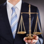 Як вибрати адвоката