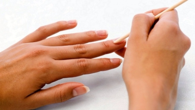 Як правильно доглядати за кутикулою?